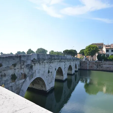 Daire Appealing In With Near Centre Petrella Guidi