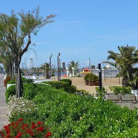 Appealing In With Near Centre Petrella Guidi