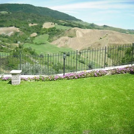 Apartment Appealing In With Near Centre Petrella Guidi