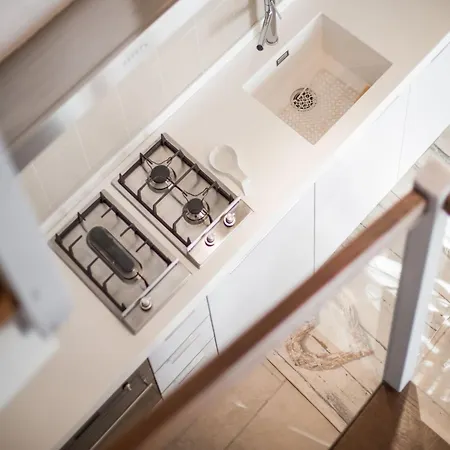 Appealing In With Near Centre Apartment