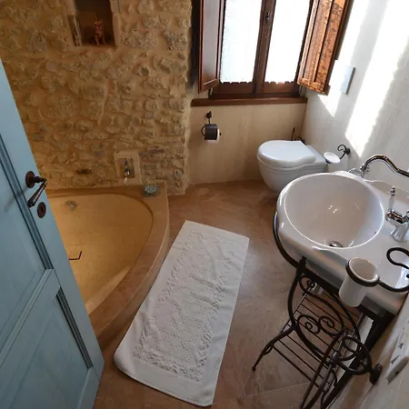 Appealing In With Near Centre Apartment Petrella Guidi