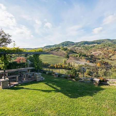 Appartamento Appealing In With Near Centre