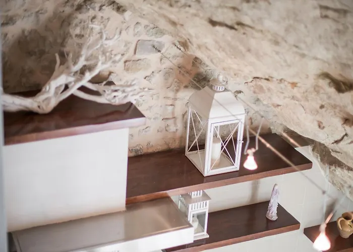 Daire Appealing In With Near Centre *