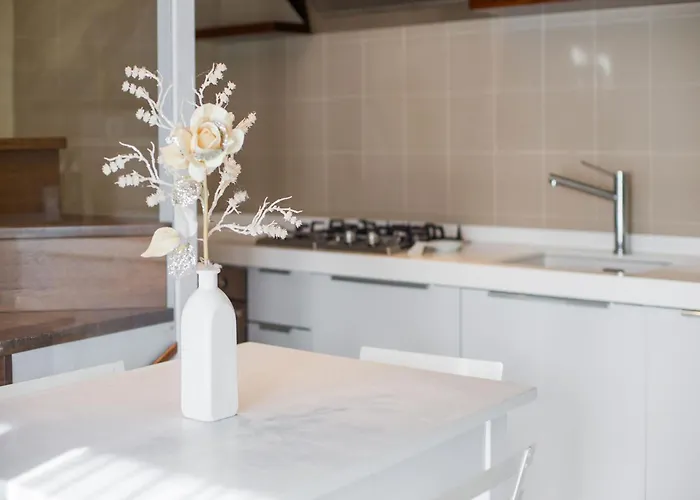 Daire Appealing In With Near Centre *