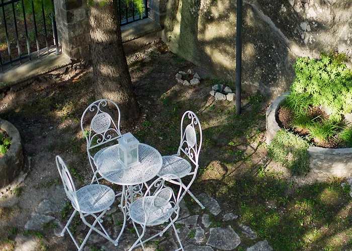 Apartamento Appealing In With Near Centre